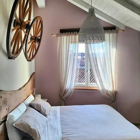 Vecchio Novecento Inn *